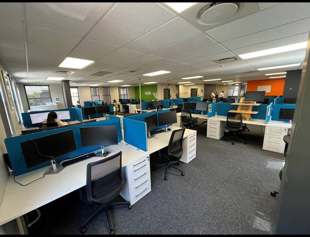 409M² OFFICE TO LET IN NEWLANDS